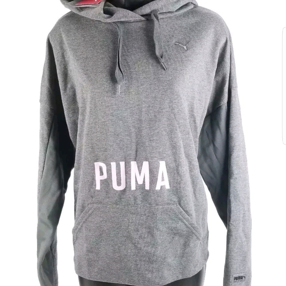 PUMA Women's Fushion Hoody,‎ Relaxed fit Sweater